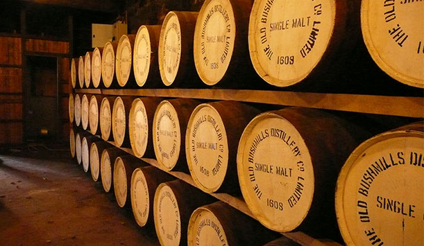 WHISKEY IN IRLANDA: PERCHE’ LO SCRIVIAMO CON LA “E”?