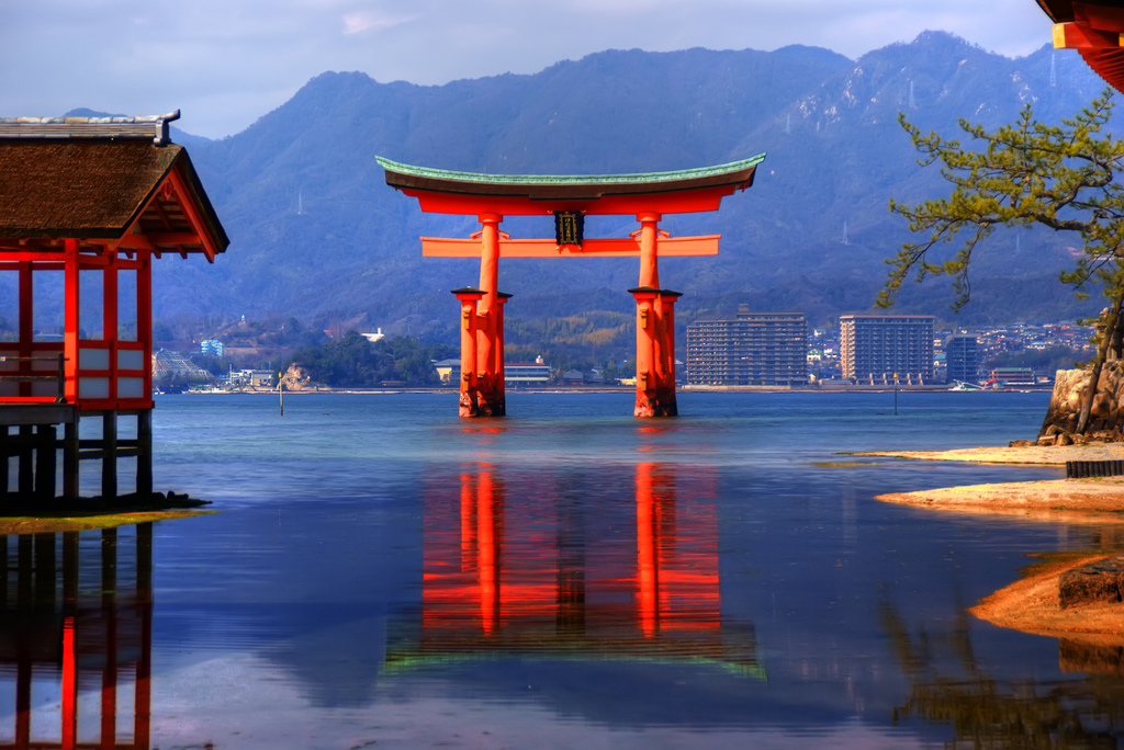 GIAPPONE: IL SANTUARIO DI ITSUKUSHIMA!