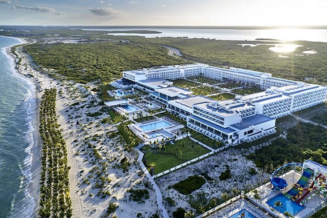 CANCUN, MESSICO: RIU PRESENTA UN NUOVO CONCETTO ALBERGHIERO CON RIU PALACE COSTA MUJERES