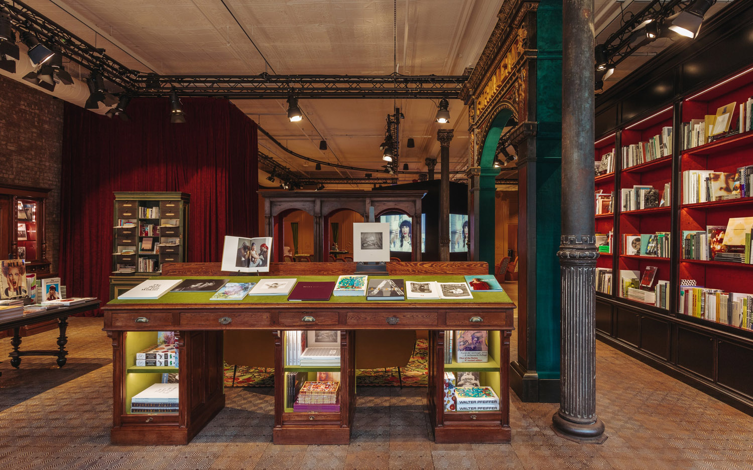 GUCCI WOOSTER BOOKSTORE: LA MAISON APRE A NEW YORK, STATI UNITI!