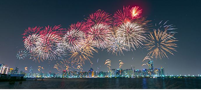 LA MAGIA DELLE FESTE DI FINE ANNO AD ABU DHABI, EMIRATI ARABI