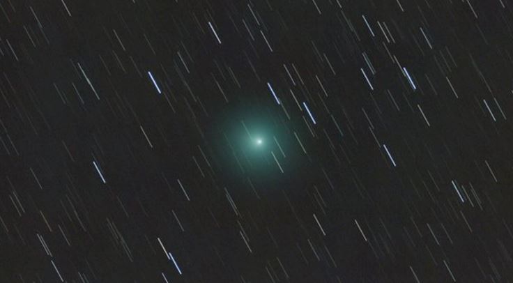 TUTTI CON IL NASO ALL’INSU’ PER VEDERE LA COMETA CHE ATTRAVERSA IL NOSTRO UNIVERSO!