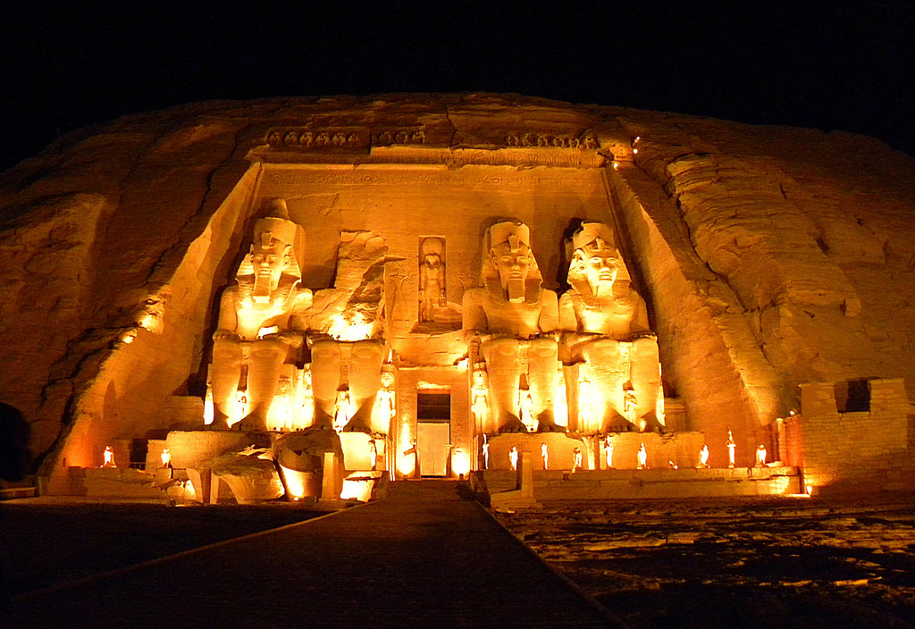 ABU SIMBEL, EGITTO: DALLA STORIA ALLA LEGGENDA!