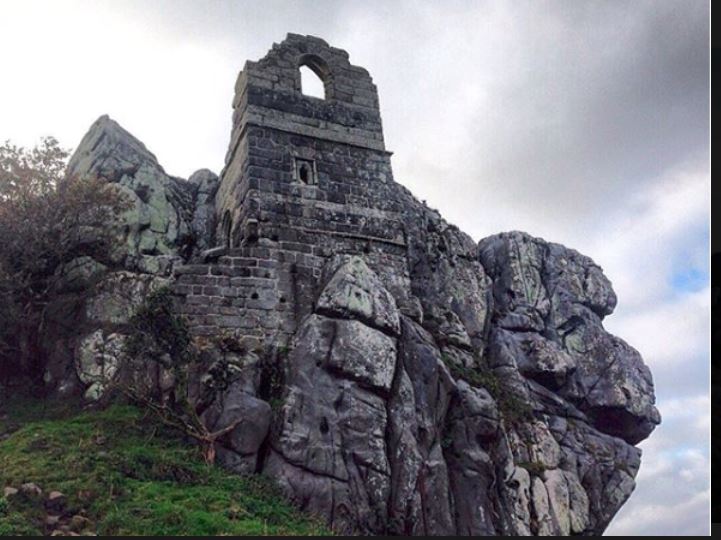 INGHILTERRA: ROCHE ROCK HERMITAGE, UN EREMO IMMERSO NEL MISTERO.