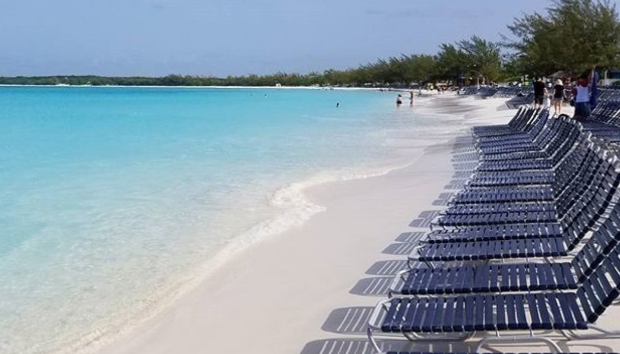 HALF MOON BAY CAY: UN’ISOLA DELLE BAHAMAS RISERVATA ALLE CROCIERE CARNIVAL