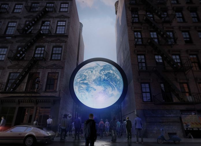 La Terra sospesa tra due edifici. L’installazione di Sebastian Errazuriz a New York