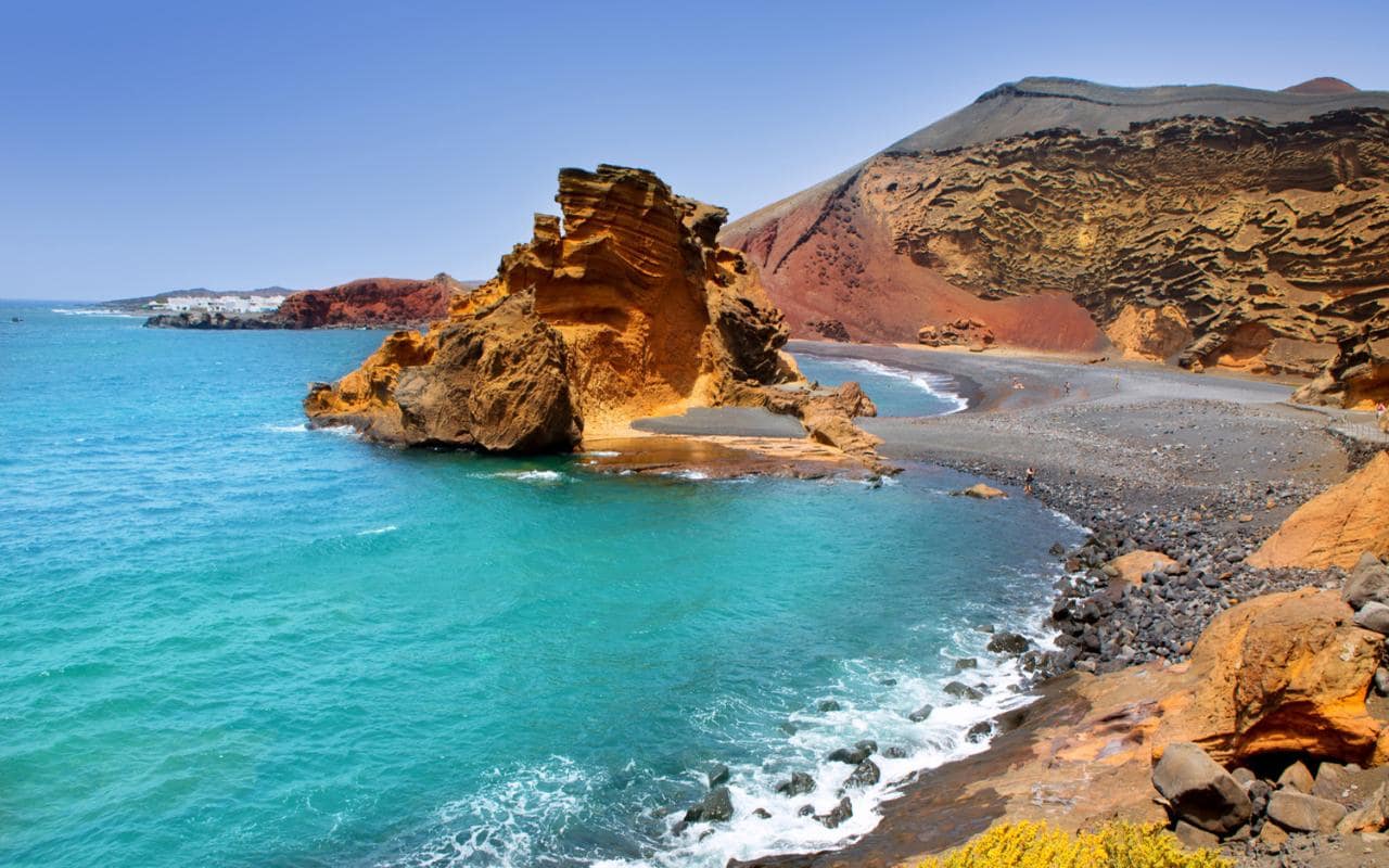 LANZAROTE: L’ISOLA PIU’ VULCANICA DELLE CANARIE, SPAGNA