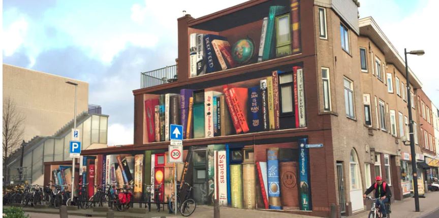 IL MURALES DI UTRECHT, OLANDA, CHE SEMBRA UNA LIBRERIA!