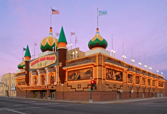 IN SOUTH DAKOTA, STATI UNITI, L’UNICO CORN PALACE DEL MONDO