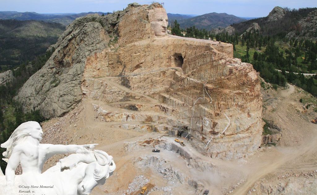 SOUTH DAKOTA, STATI UNITI: IL MONUMENTALE CRAZY HORSE MEMORIAL