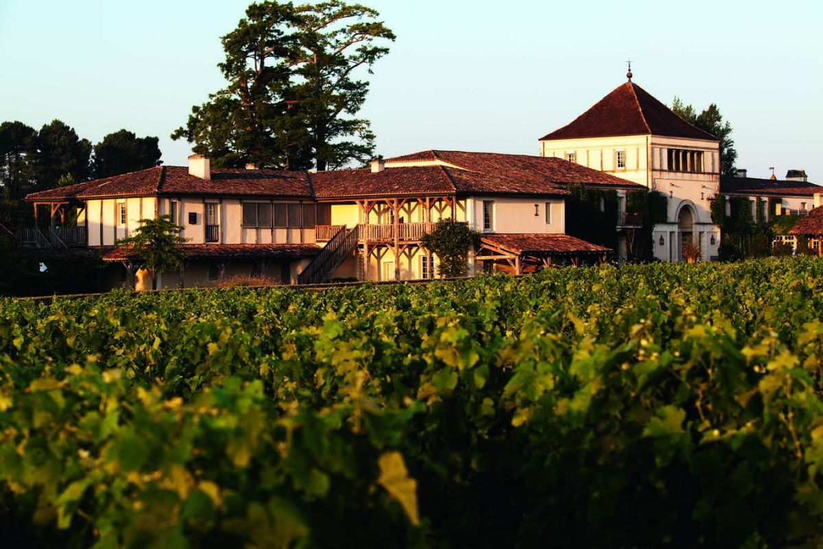 IMMERSO NEI VIGNETI DI BORDEAUX, FRANCIA: LES SOURCES DE CAUDALIE HOTEL