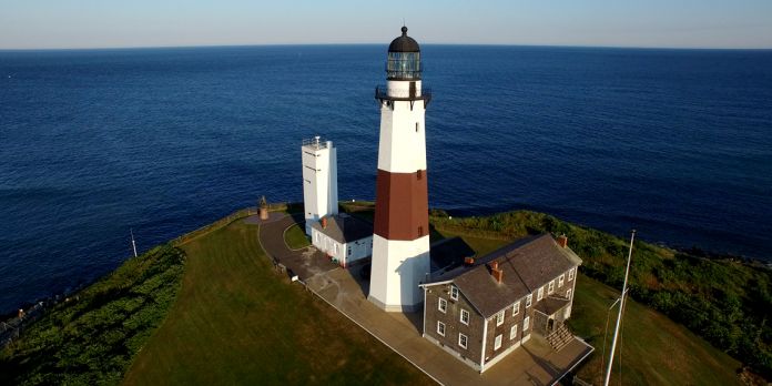 A NEW YORK, STATI UNITI, IL MONTAUK POINT LIGHTHOUSE – IL FARO CHE ISPIRÒ SPIELBERG