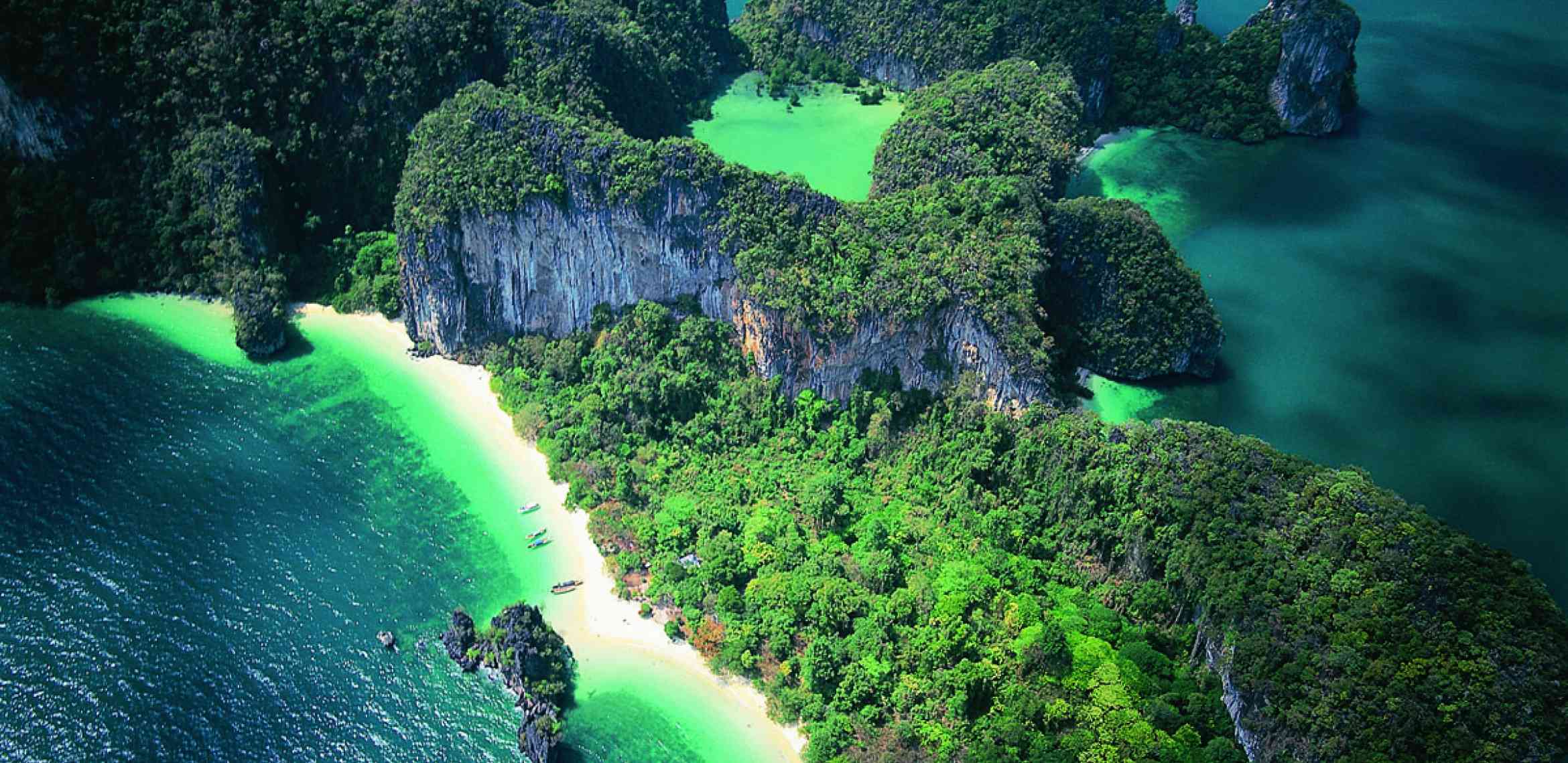 THAILANDIA: ACQUA VERDE SMERALDO E BARRIERE CORALLINE NELL’ARCIPELAGO DI HONG