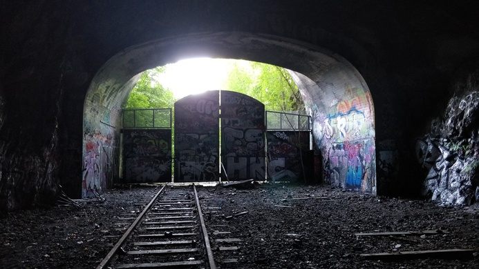 STOCCOLMA, SVEZIA: IL TUNNEL-FERROVIA ABBANDONATO DI ERIKSDAL