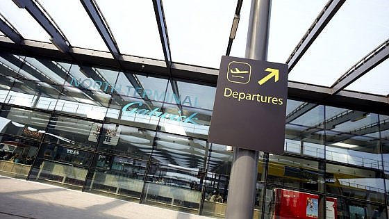 Aerei, niente più code al gate. Londra Gatwick, Inghilterra: “Sappiamo come fare”