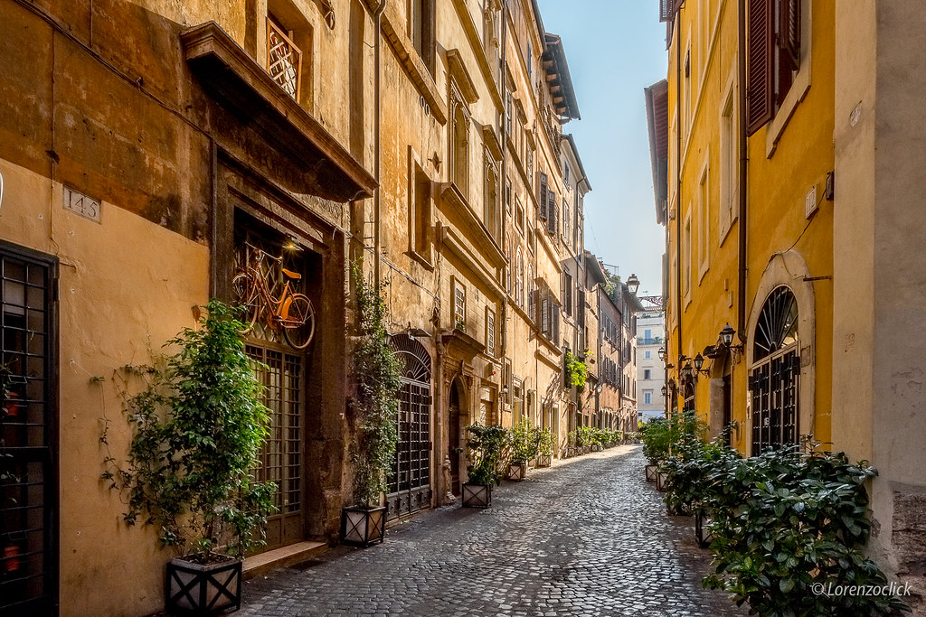 Via dei Coronari a Roma è entrata nella classifica delle 10 strade più belle del mondo!