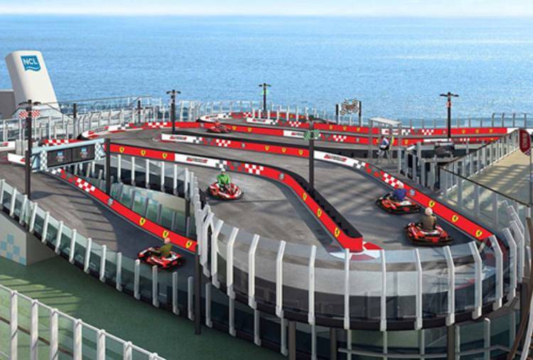 Norwegian Cruise, la fantastica pista di kart Ferrari sulla nave da crociera