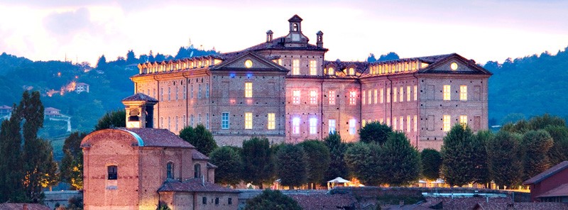 Torino: state programmando un tour in città? Scegliete il Castello di Montaldo! (Italia)