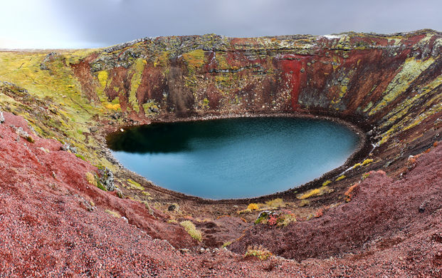 ISLANDA –  LE SFUMATURE ROSSE DEL LAGO KERID