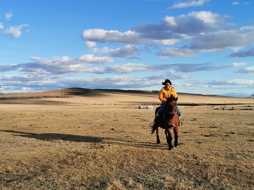 IN MONGOLIA PER INCONTRARE LE RENNE