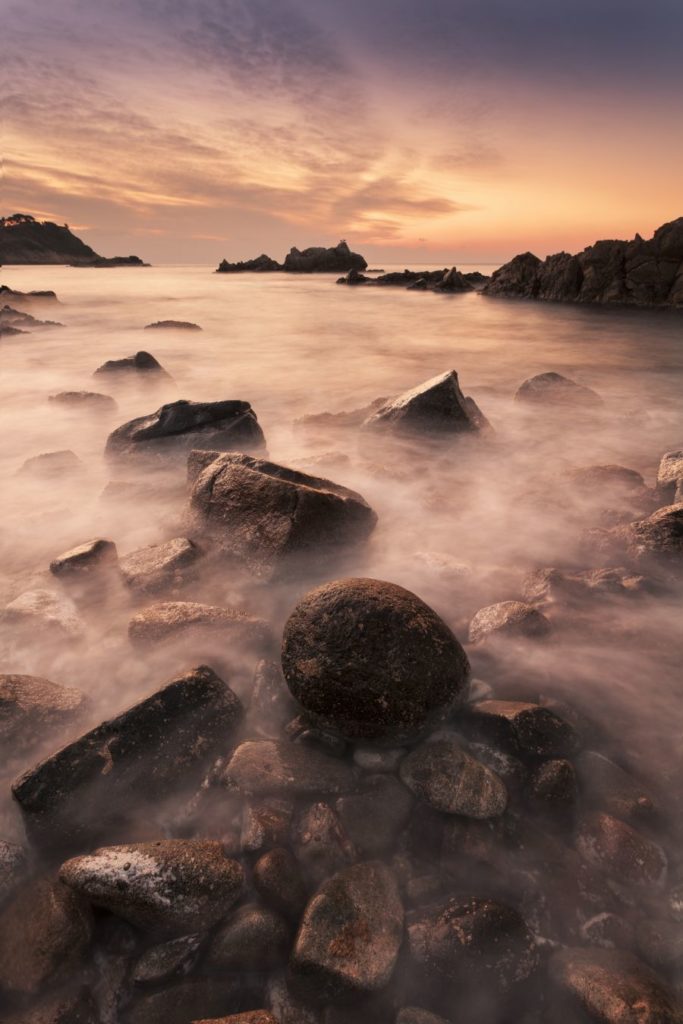 CINQUE BORGHI DI PESCATORI SOSPESI TRA TEMPO E MARE