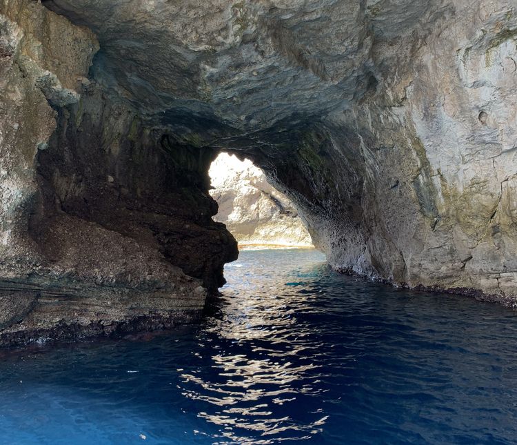 IN VIAGGIO NEI COLORI TUTTE LE ALCHIMIE DEL BLU