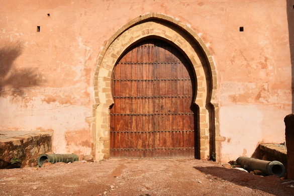 MAROCCO - LA KASBAH DI OUDAIA SVETTA DI FRONTE ALL’OCEANO