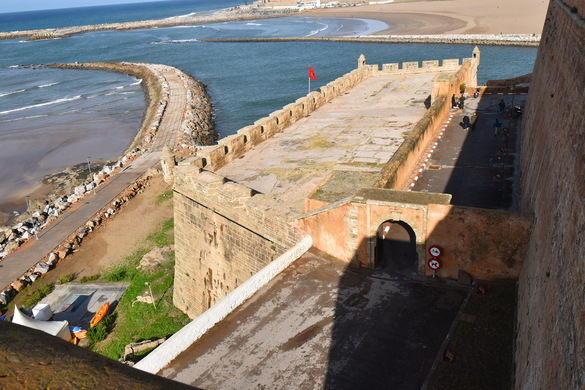 MAROCCO - LA KASBAH DI OUDAIA SVETTA DI FRONTE ALL’OCEANO