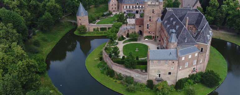 PERNOTTARE IN UN CASTELLO IN OLANDA