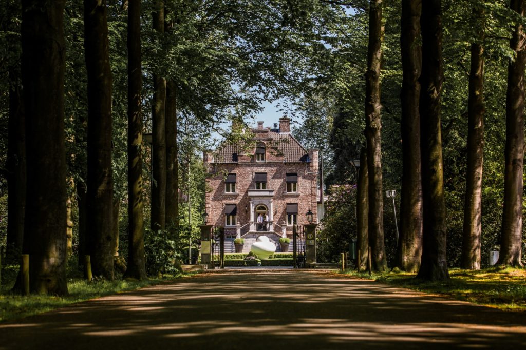 PERNOTTARE IN UN ROMANTICO CASTELLO IN OLANDA