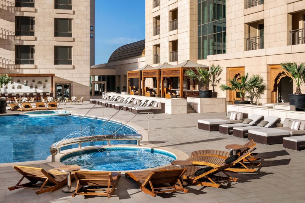 IL NUOVO HOTEL SUL NILO IL ST. REGIS A IL CAIRO