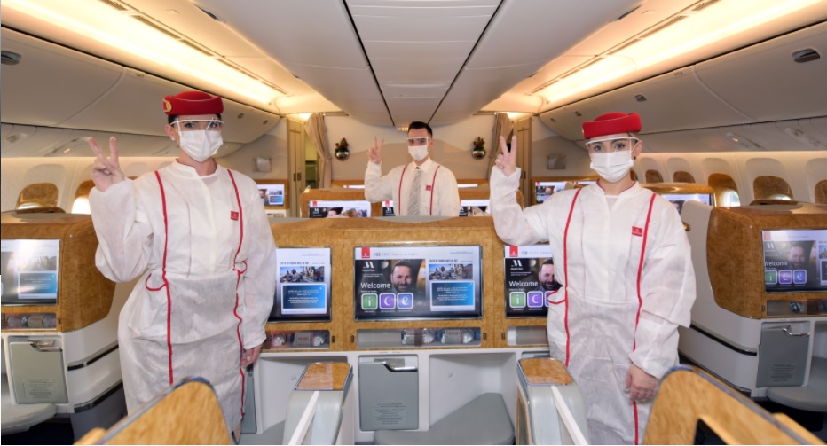 Emirates: equipaggi completamente vaccinati