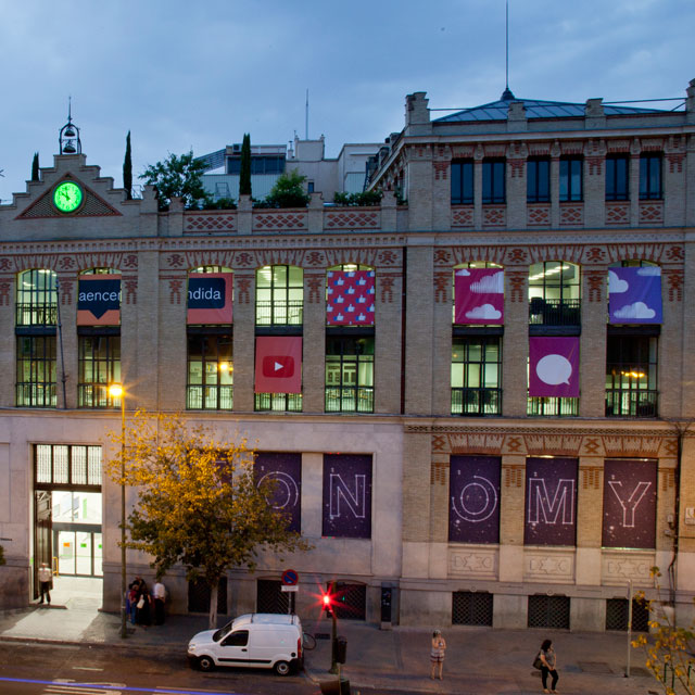 Madrid, Spagna: ristoranti e dehorse nei musei