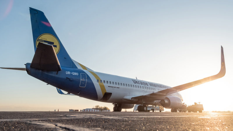 UKRAINE INTERNATIONAL AIRLINES: VOLI SOSPESI FINO AL 23 MARZO