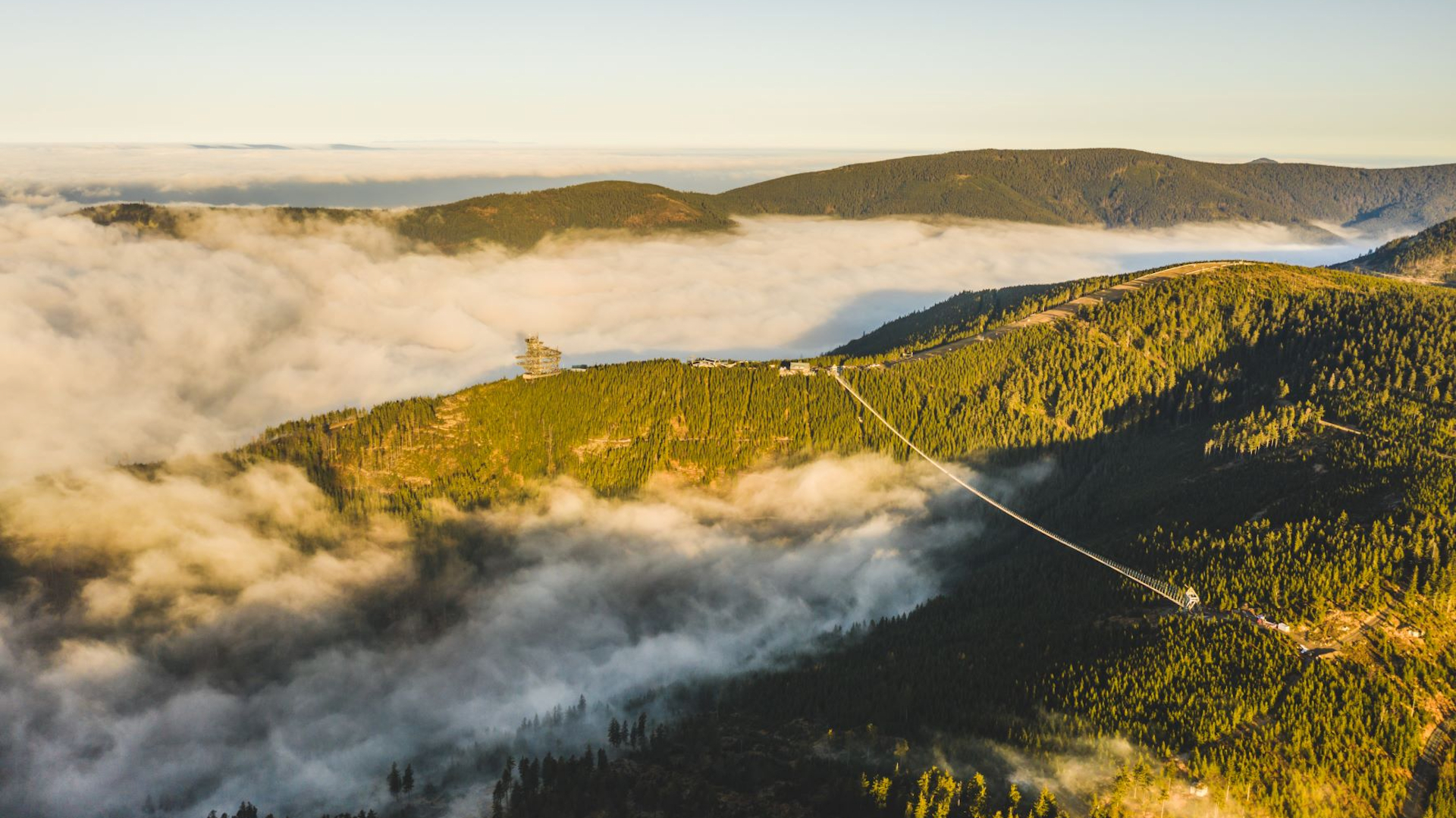 Sky Bridge 721: il ponte tibetano da record nella Repubblica Ceca