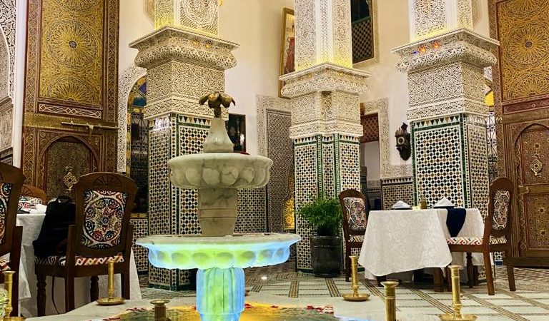 Bab Sahra: autentico spirito marocchino nel ristorante più esclusivo di Fès, Marocco