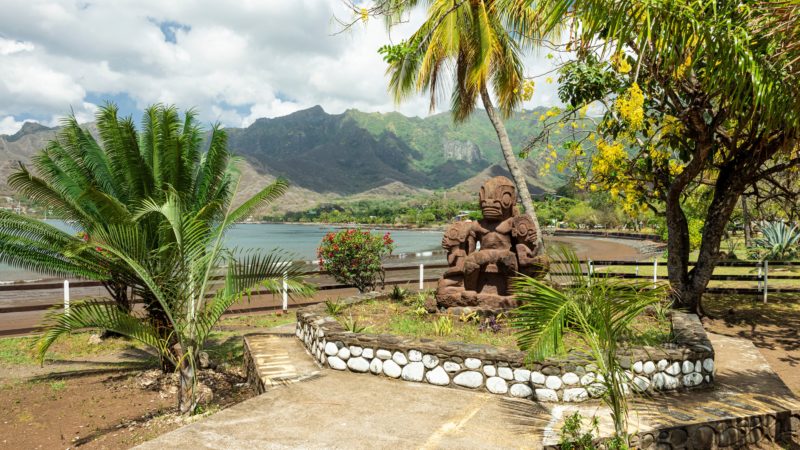 Nuku Hiva, il tetto della casa di Dio alle Isole Marchesi, ne Le Isole di Tahiti, Polinesia