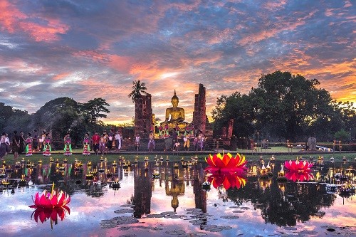 Sukhothai, l’Alba della Felicità della Thailandia