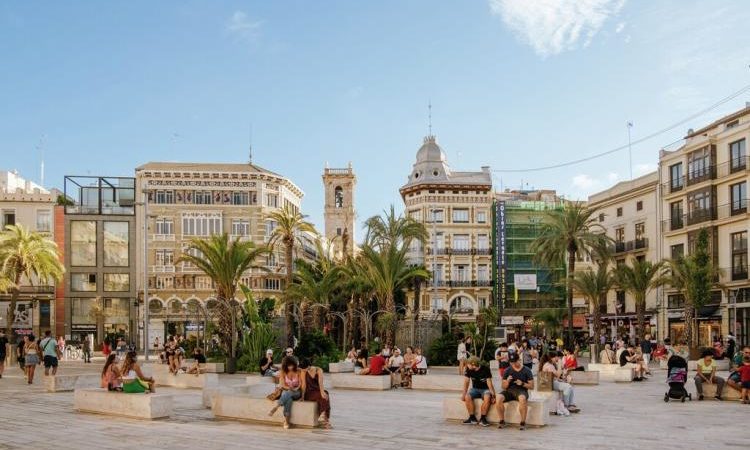 Valencia: 10 motivi per visitare la vivace città della Spagna