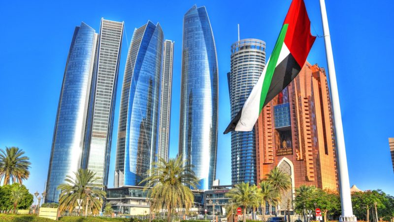 Abu Dhabi: esperienze da non perdere nella capitale degli Emirati Arabi