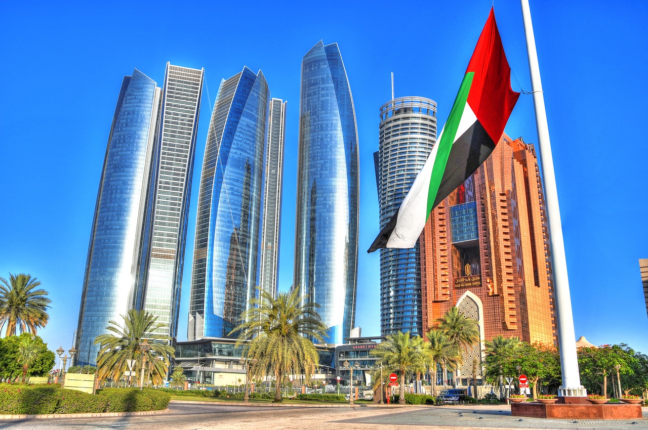 Abu Dhabi: esperienze da non perdere nella capitale degli Emirati Arabi