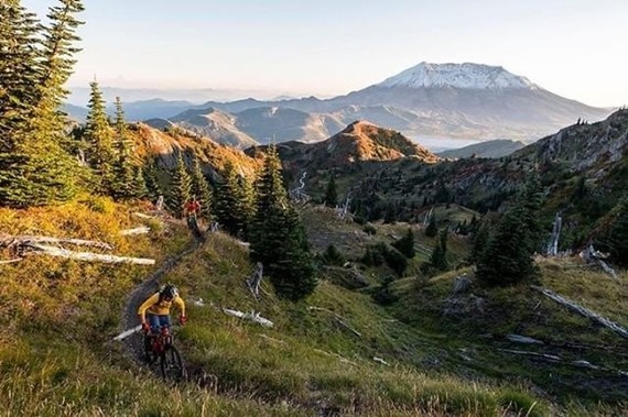 Mammoth Lakes