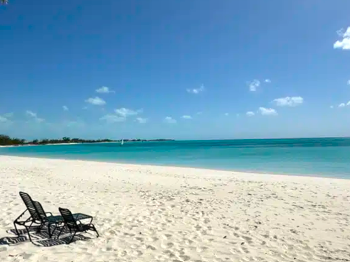 Caraibi: 16 spiagge da sogno per un’estate indimenticabile!