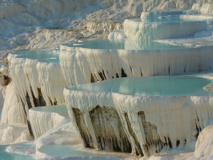 Pamukkale: scopri lo spettacolare Castello di Cotone della Turchia