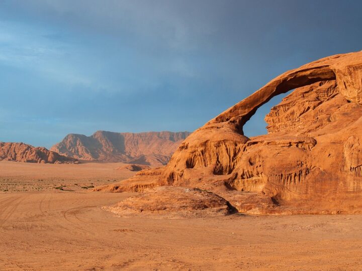 Giordania: vivi il Wadi Rum tra safari e cieli stellati!