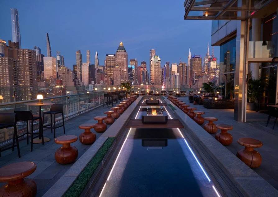 New York: 10 rooftop di hotel per uno Skyline con stile