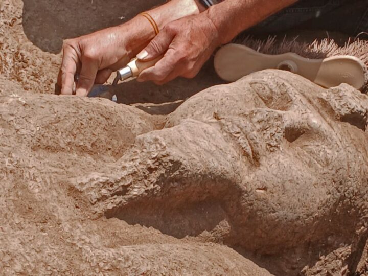 Egitto: ritrovata la colossale statua di Ramses II eretta a 800 km dalla sua origine