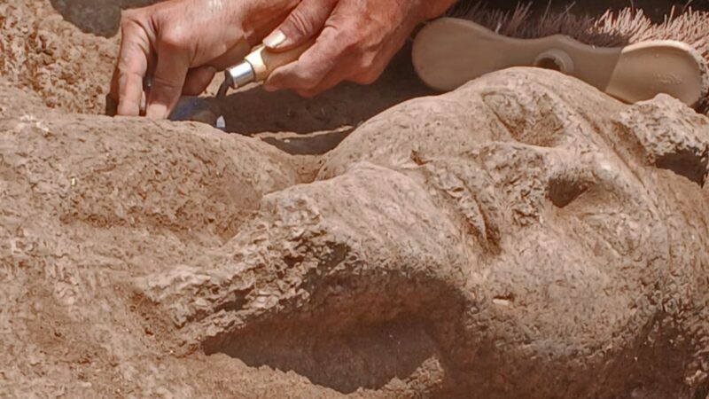 Egitto: ritrovata la colossale statua di Ramses II eretta a 800 km dalla sua origine